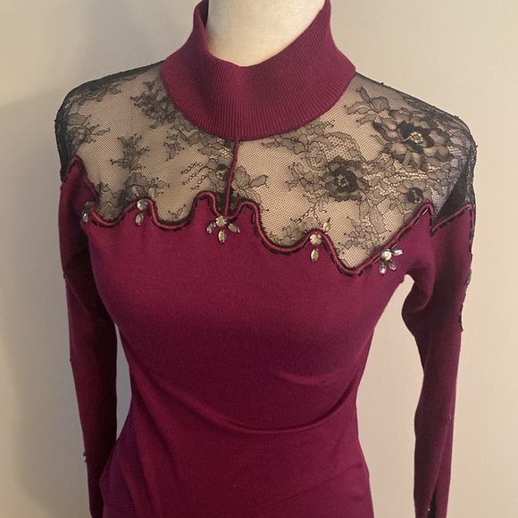 XS Venus  beaded dressss - Picture 3 of 12